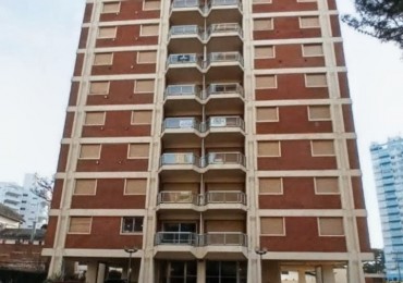 VENTA DEPARTAMENTO ZONA CENTRO, 3 PISO BALCON AL FRENTE ,